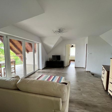 'New' Sunkissed Villa On The Old Hill Balatonalmádi Extérieur photo